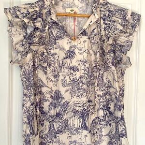 Gorgeous Boutique Flutter sleeve Blouse L